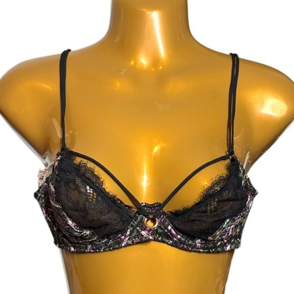 Savage X Fenty Black Plaid Lace Strappy Push Up Bra NWT 32DDD